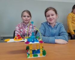 LABORATORIA PRZYSZŁOŚCI Z KLOCKAMI LEGO (5)