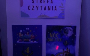 NOC BIBLIOTEK W CZWÓRCE (12)