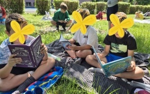 CZYTANIE NA POLANIE (2)