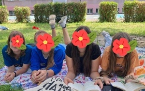 CZYTANIE NA POLANIE (8)