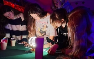 NOC BIBLIOTEK W CZWÓRCE (5)