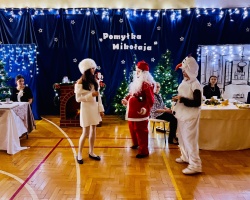 PRZEDSTAWIENIE ŚWIĄTECZNE  (5)