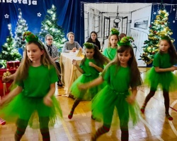 PRZEDSTAWIENIE ŚWIĄTECZNE  (16)
