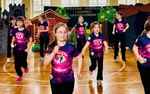 APEL SAMORZĄDU UCZNIOWSKIEGO ORAZ ZESPOŁU MŁODYCH LIDERÓW  (3)