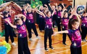 APEL SAMORZĄDU UCZNIOWSKIEGO ORAZ ZESPOŁU MŁODYCH LIDERÓW  (4)