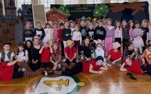 PRZEDSTAWIENIE "KRÓLEWNA ŚNIEŻKA I SIEDMIU KRASNOLUDKÓW" (2)