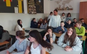 ZAJĘCIA INTEGRACYJNE - ZROZUMIEĆ WIĘCEJ (1)